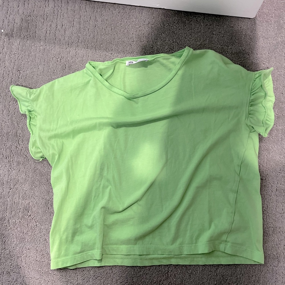 Zara crop top ruffle sleeves